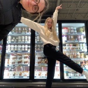 Meet your Posher, Nicole